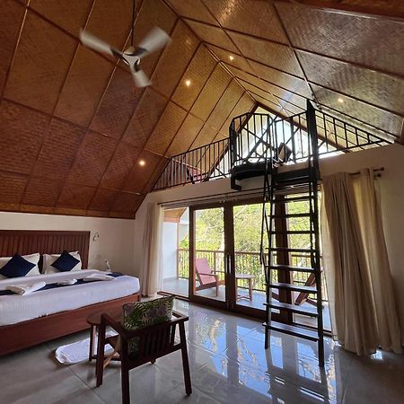 Lush Acres Vila Thekkady Exterior foto
