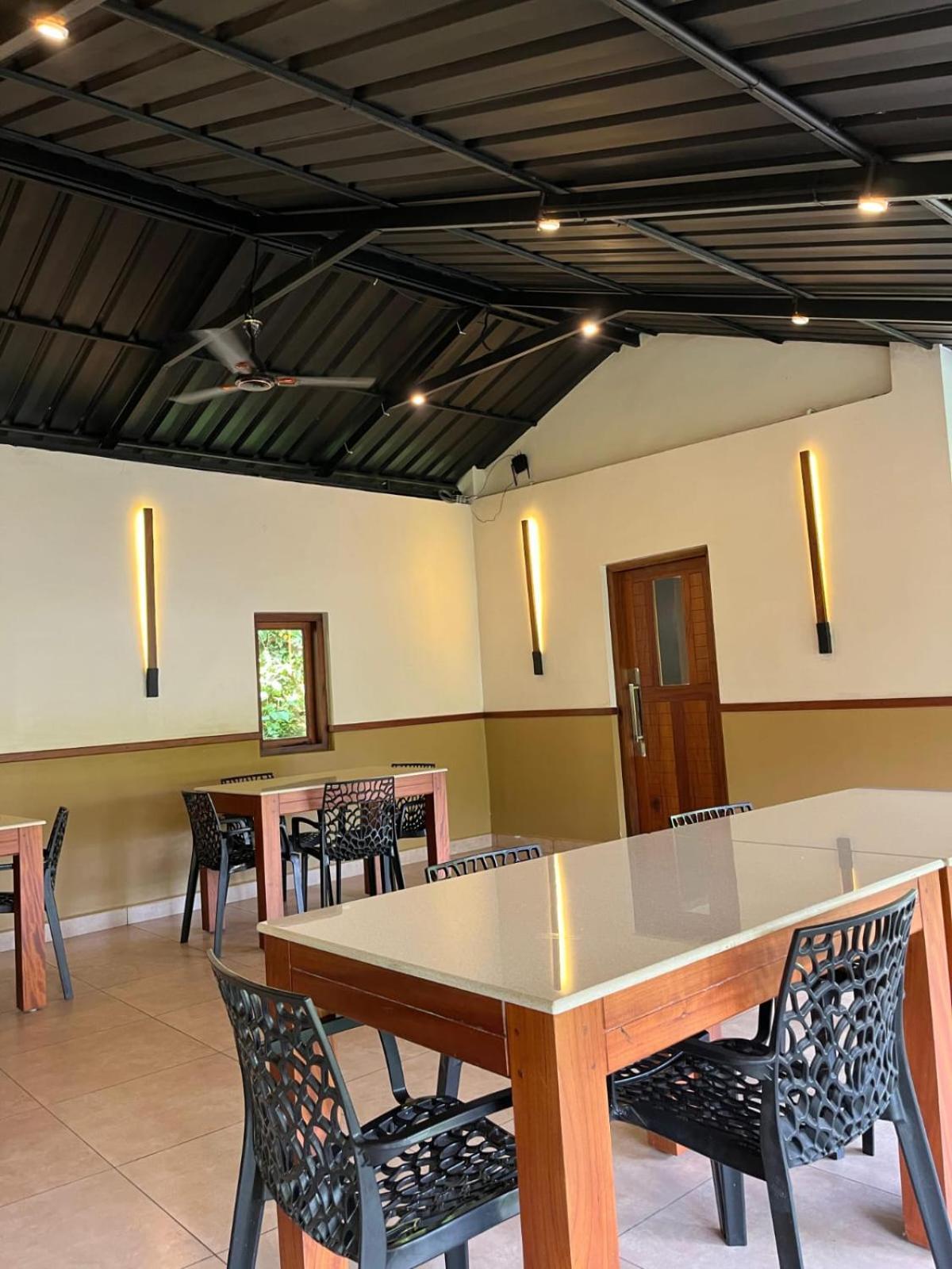 Lush Acres Vila Thekkady Exterior foto