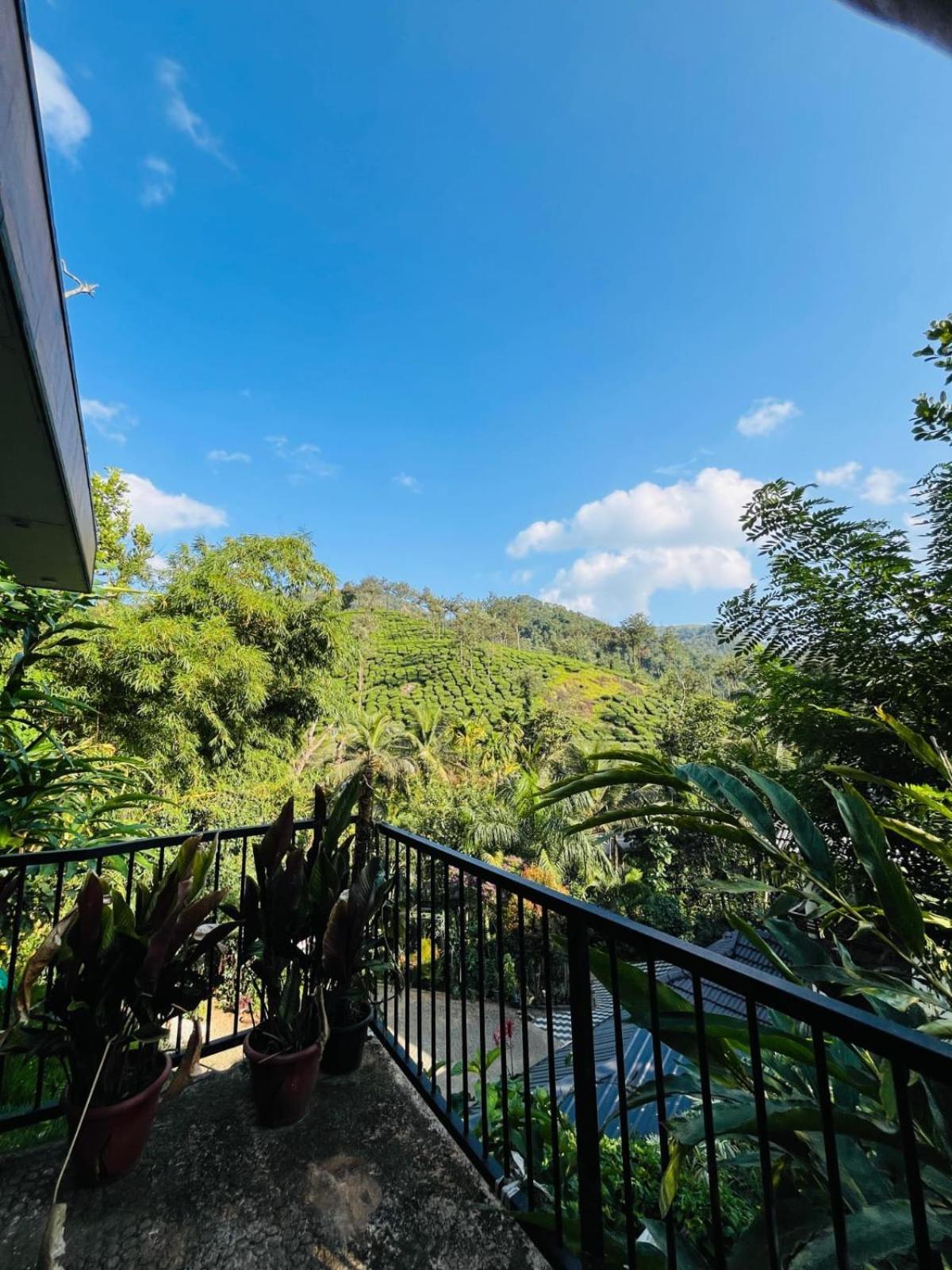 Lush Acres Vila Thekkady Exterior foto