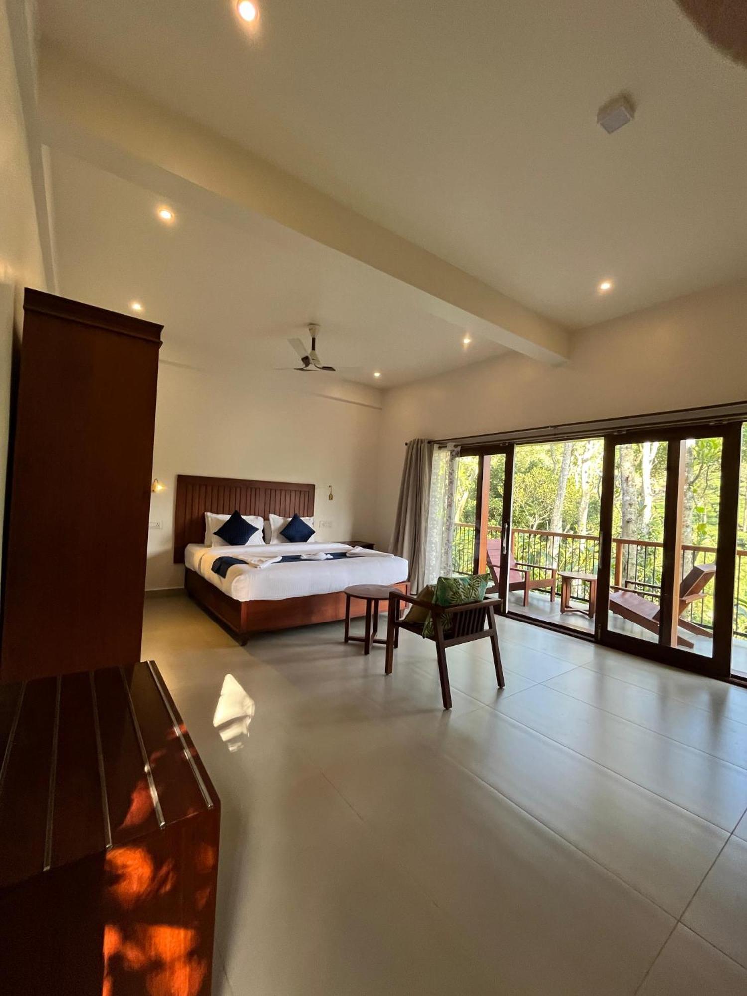 Lush Acres Vila Thekkady Exterior foto